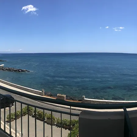 Baia Otello Hotell Giardini Naxos